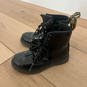 Kids dr martens size 11